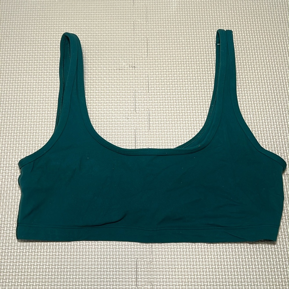 TNA sports bra butter fabric